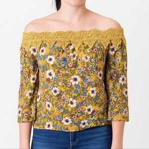 Essue XL Off Shoulder Floral Blouse Yellow Crochet Lace Boho Peasant Top